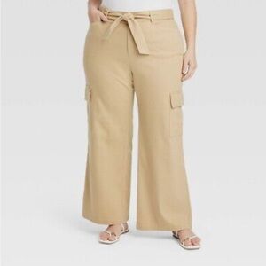 New! Womens high rise wide leg cargo belted pants by Ava, Size 18